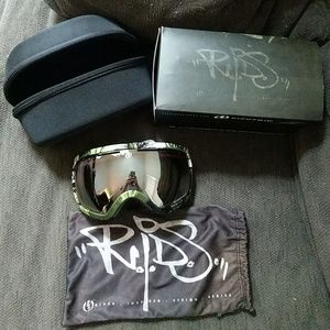 Electric Snowboarding Goggles